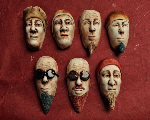 <strong>Ruth Charlton</strong> Wallhangings