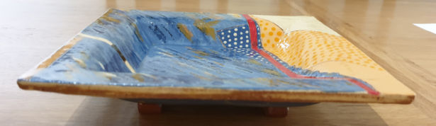 <strong>Viv Rumbold</strong> Square dish blue/orange