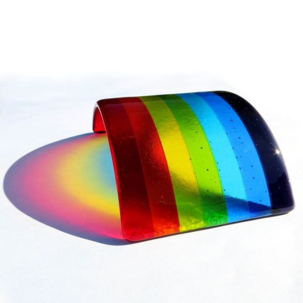 <strong>Roxanne Denny</strong> Rainbow fused glass curve